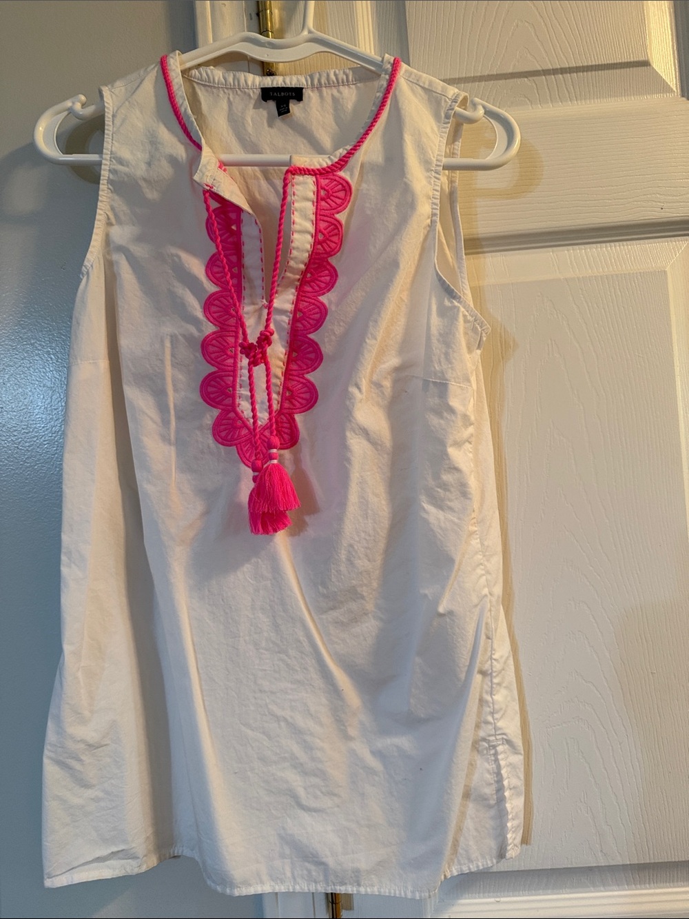 LN Talbots sleeveless cotton tunic